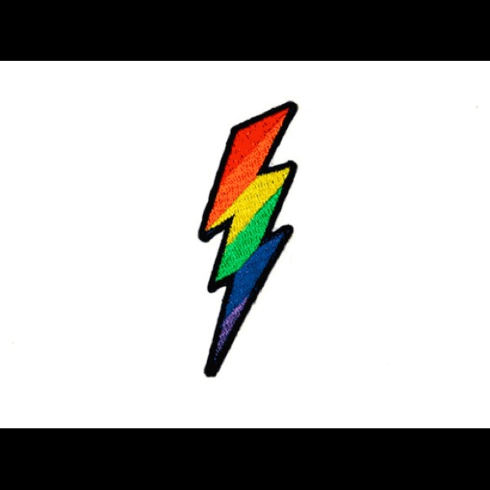 Meet your Posher, Lesly